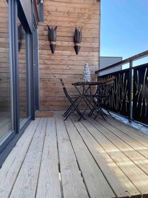 "Le Relax" - Velaux Appart Climatise - 6 Pers Avec Terrasse A 15 Min Plage Et Aeroport Exterior foto